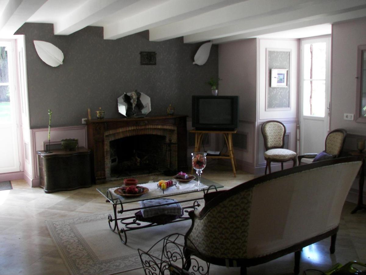 Domaine Du Noble Bed & Breakfast Saint-Jean-de-Thurac Ngoại thất bức ảnh