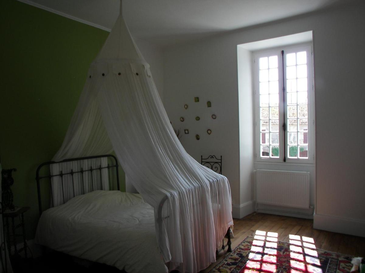 Domaine Du Noble Bed & Breakfast Saint-Jean-de-Thurac Ngoại thất bức ảnh